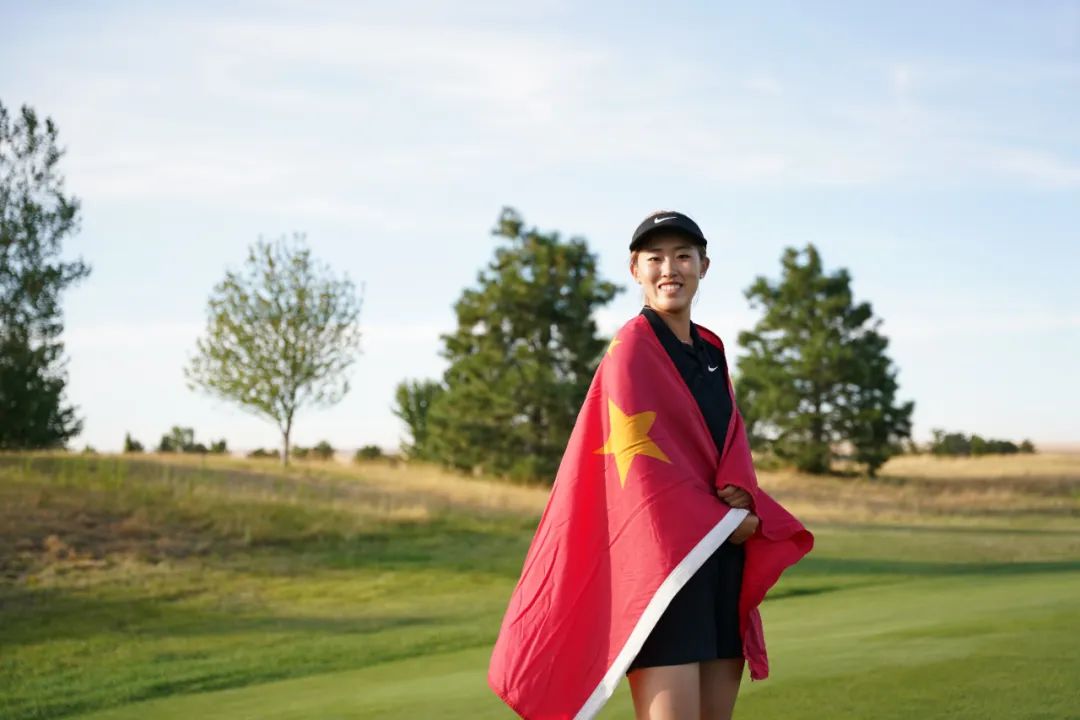 本周7朵中国金花亮相女子职业赛场！17岁殷小雯锁定LPGA会员卡！